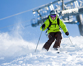 Symulator jazdy na nartach i snowboardzie w ośrodku Czarny Groń